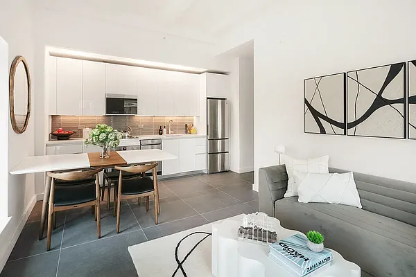 Living room, photo 1