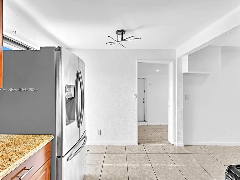 4156 SW 49th Ct — Photo 11