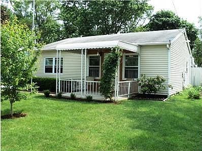 1st image of 802 Central Dr