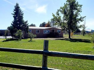 1051 NW Birch Ln, Madras, OR 97741