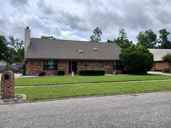 1811 Olive Ct, Orange Park, FL 32073