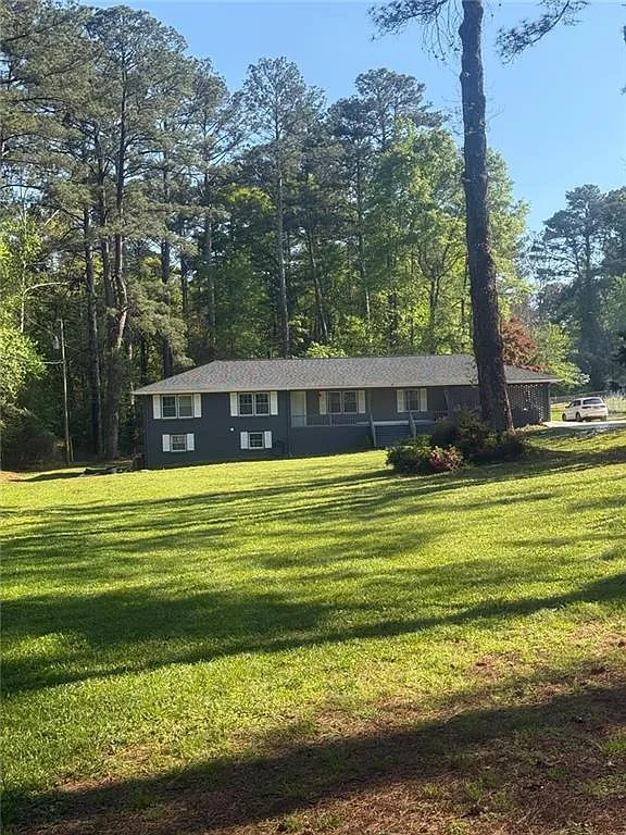 3 bed, 2.0 bath, 1737 sqft, $2,200 — Photo 3