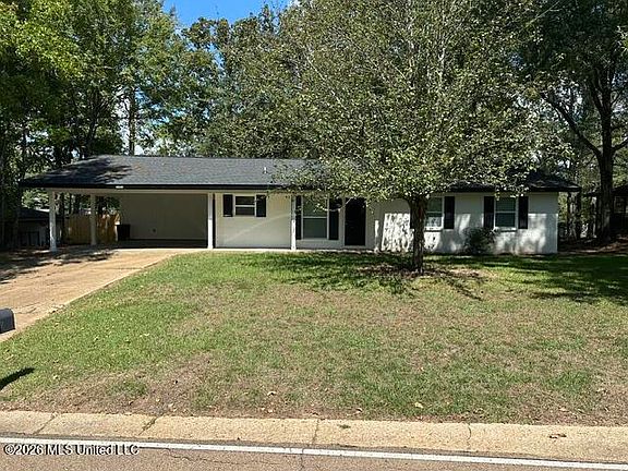 2nd image of 2482 Napoleon Ave
