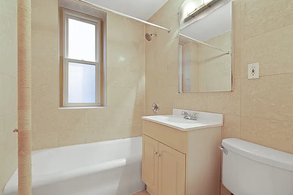 Rented by Akelius Real Estate Management | media 8