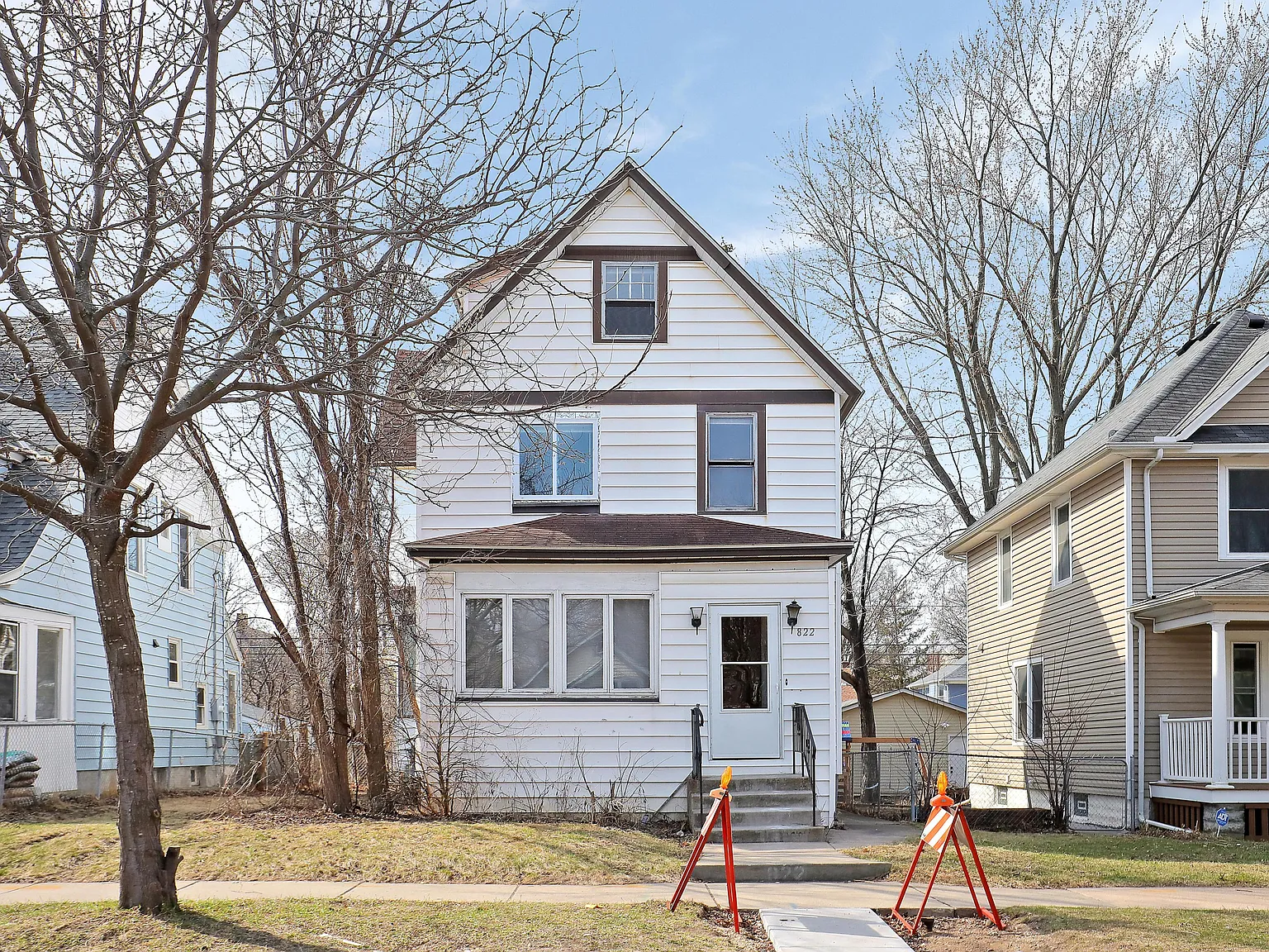 4 bed, 1700 sqft, $2,200 — Photo 3