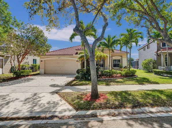 4275 Laurel Ridge Cir, Weston, FL 33331