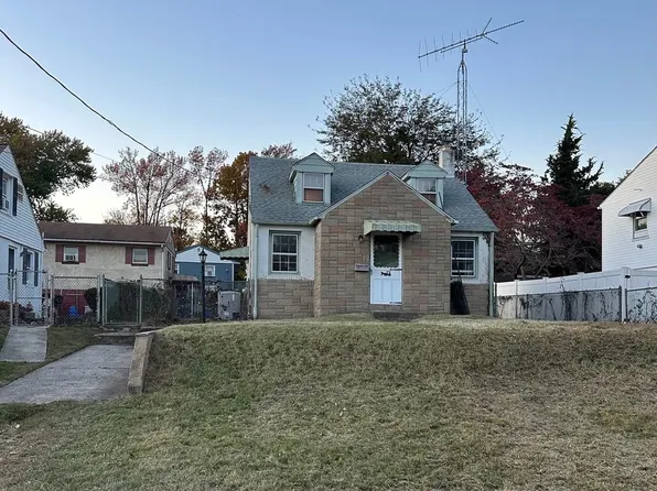9304 Hegerman St, Philadelphia, PA 19114