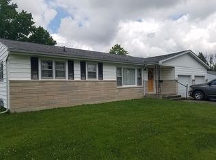 3232 Cherry St, Mount Vernon, IL 62864