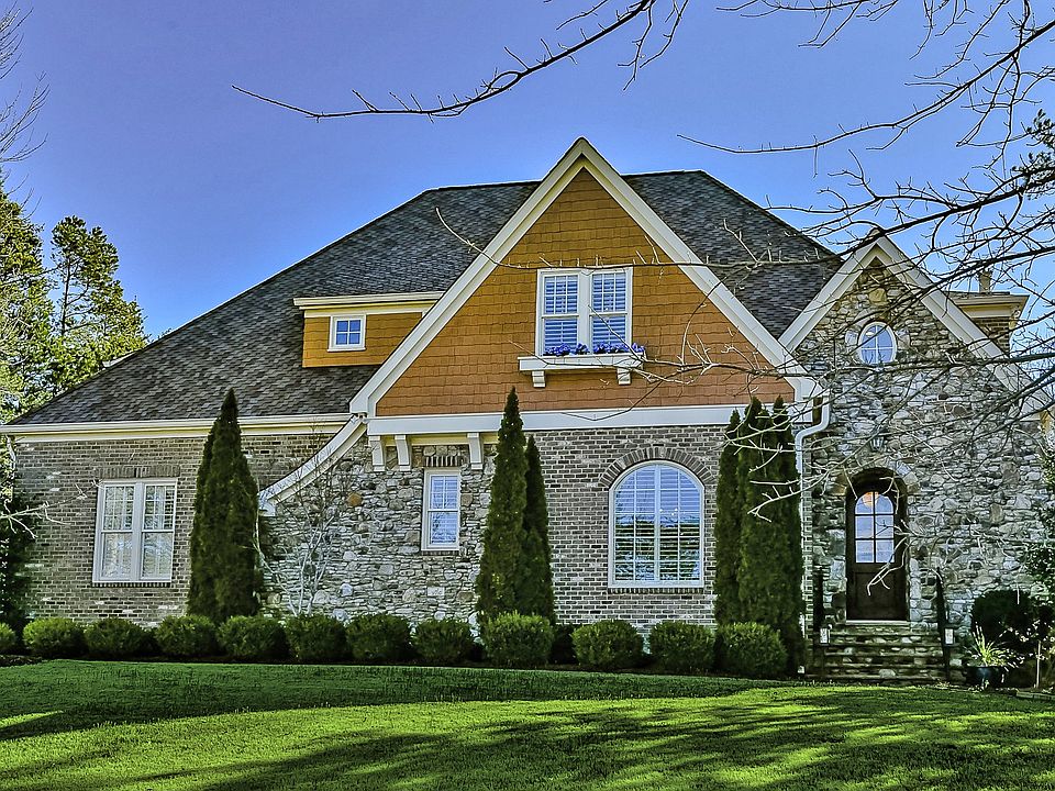 1st image of 17026 Ashton Oaks Dr
