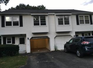 3 Chrisken Dr #A, Glenmont, NY 12077