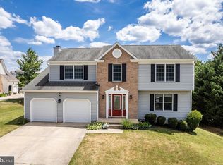 687 Golden Dr, Westminster, MD 21157