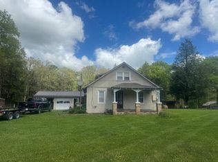 18362 Stanaford Rd, Danese, WV 25831