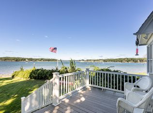 12 Beach Rd, Peaks Island, ME 04108