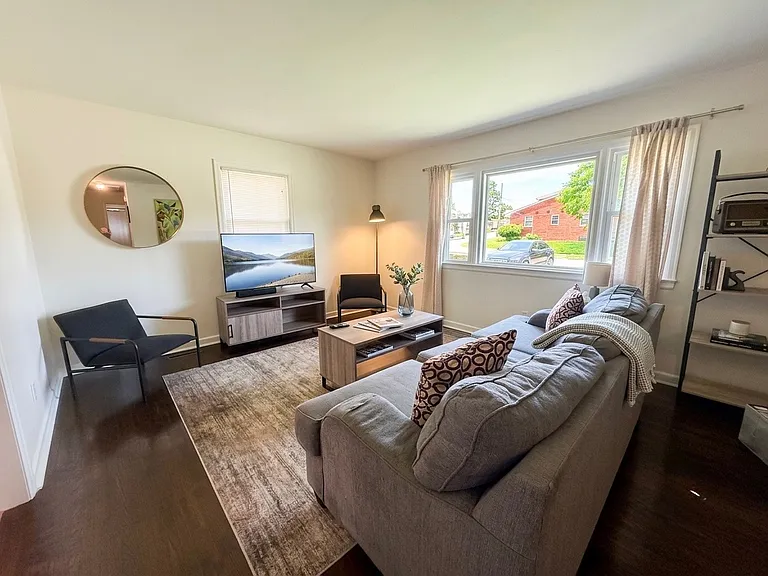 2108 Saint Michael Dr — Photo 2
