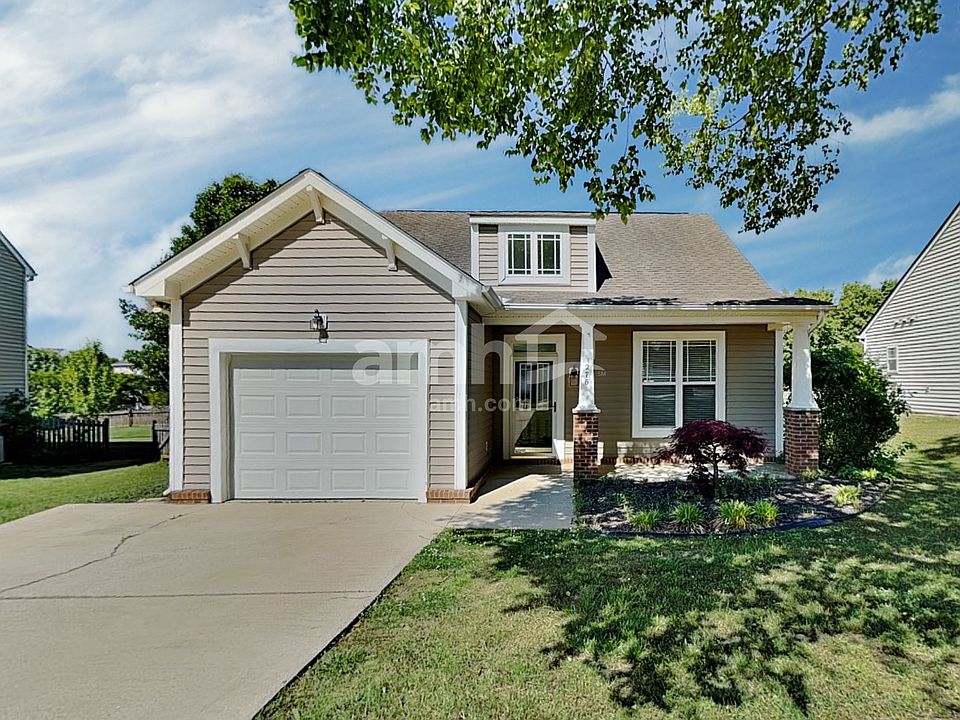 1st image of 276 Stansbury Ln