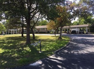 110 Royal Oaks Rd, Kerrville, TX 78028