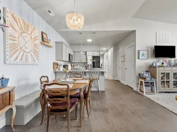 949 W Big Ben Ln Unit 302, Saratoga Springs, UT 84045