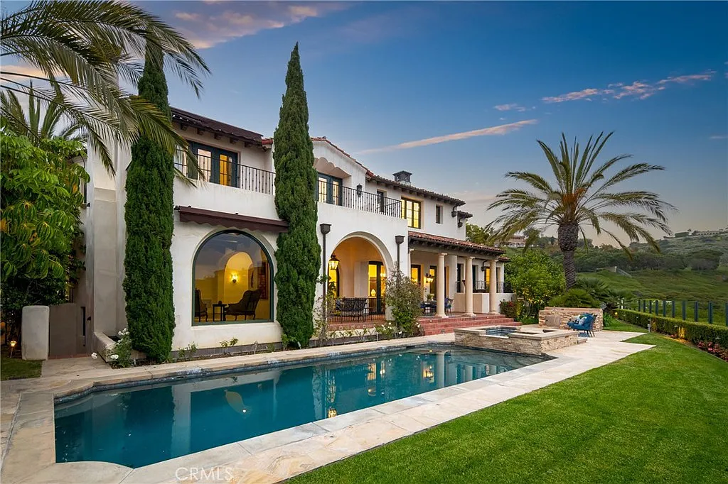 5 bed, 10.0 bath, 8422 sqft, $45,000 — Photo 1