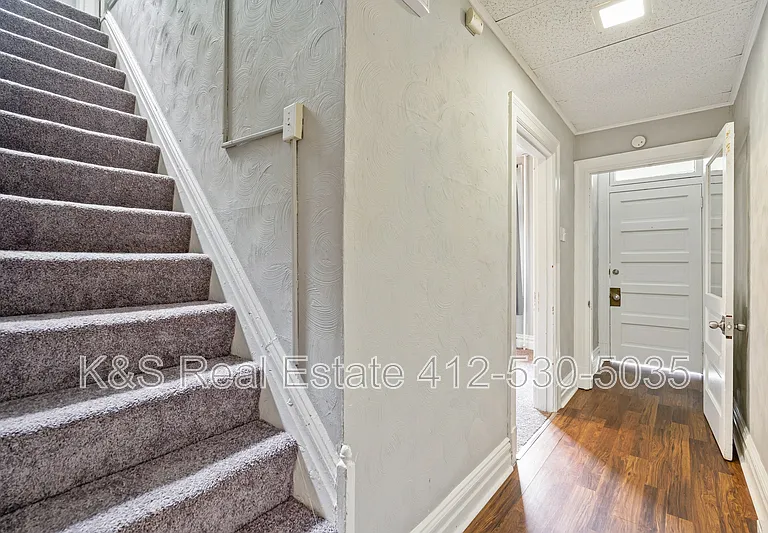 3720-3726 Baytree St — Photo 4