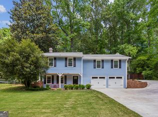 2672 Fairfield Dr SW, Marietta, GA 30064
