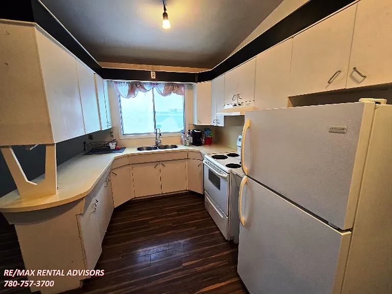 12804 81st St NW — Photo 3