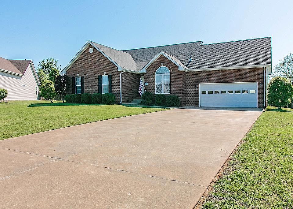 1st image of 285 Rebecca Ann Ct