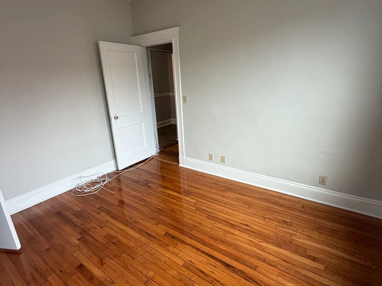2 bed, 1.0 bath, $2,800 — Photo 4