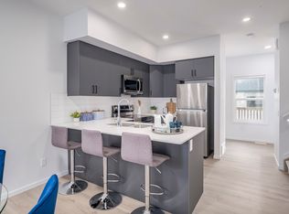 483 Orchards Blvd SW, Edmonton, AB T6X 2B7
