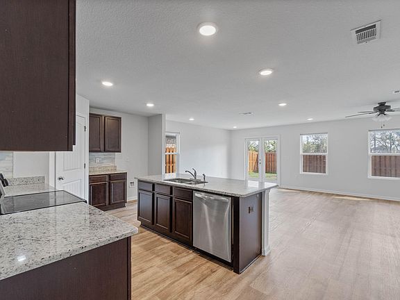 3rd image of 967 Merganser Way