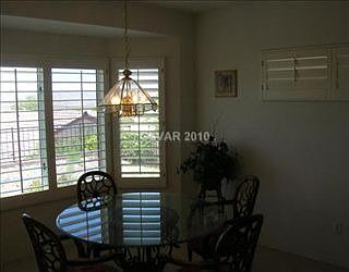 3rd image of 2837 Meadow Park Ave