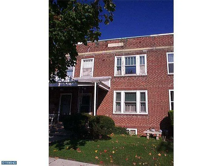 109 Olive St photo 1