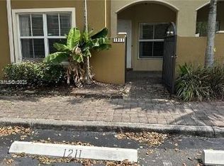 2851 W Prospect Rd UNIT 1211, Tamarac, FL 33309