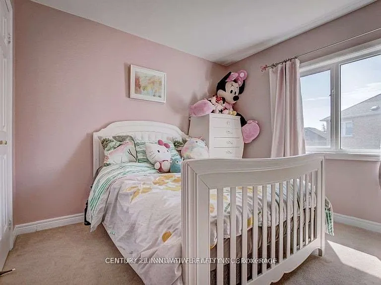 19 Brookgreene Cres — Photo 14