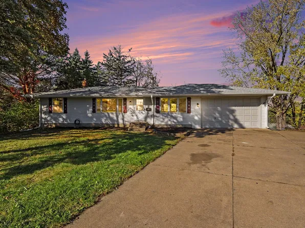 7286 Clay Ave, Inver Grove Heights, MN 55076