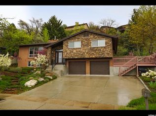 584 E Meadowlark Ln, Bountiful, UT 84010