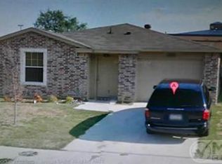 1364 Falcon Dr, Grand Prairie, TX 75051