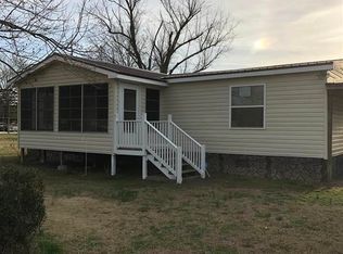 647 Smith Rd, Bennettsville, SC 29512