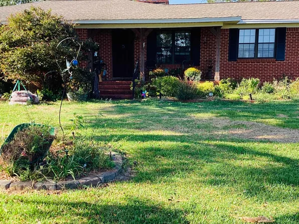 1091 3rd St, Thorsby, AL 35171