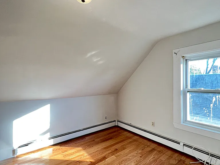 27 Barry St #2R — Photo 21