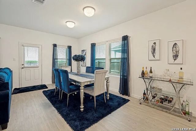 227 Cordova Xing — Photo 8