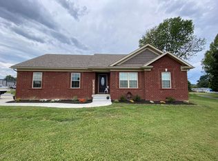 1445 Samuels Loop, Coxs Creek, KY 40013