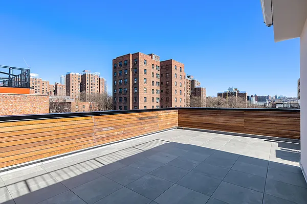 Sold by Douglas Elliman | media 28