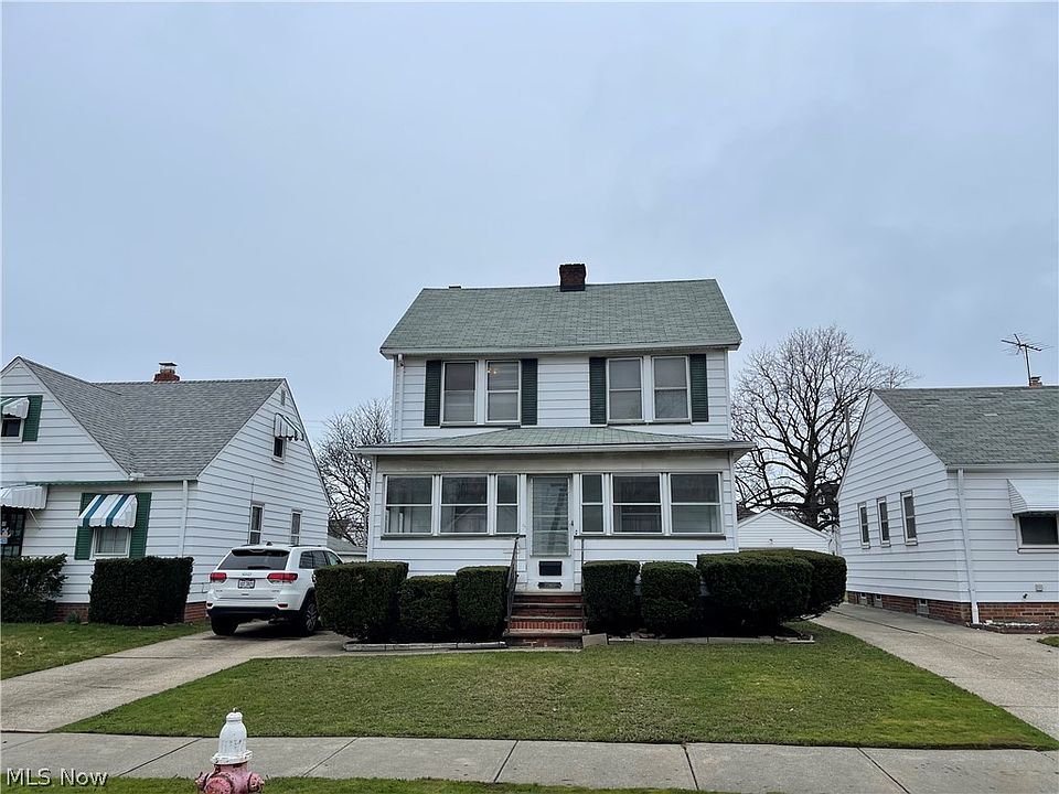 1st image of 22461 Beckford Ave