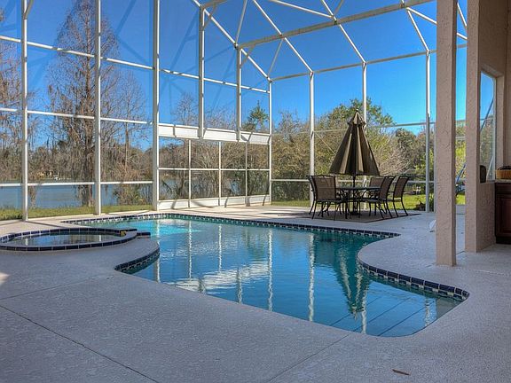 4th image of 1971 Waterford Estates Dr