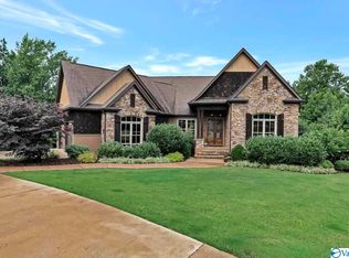 35 Cascade Creek Cir, Somerville, AL 35670