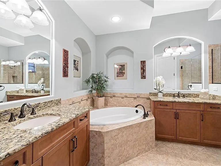 6513 Caldecott Dr — Photo 26