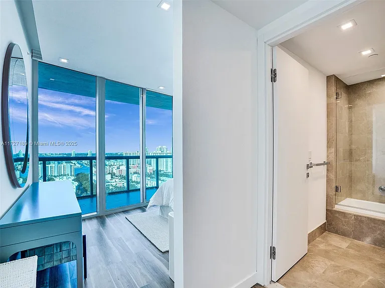 17001 Collins Ave #2308 — Photo 29