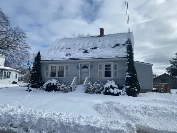 21 Mountainview Avenue, Porter, ME 04068