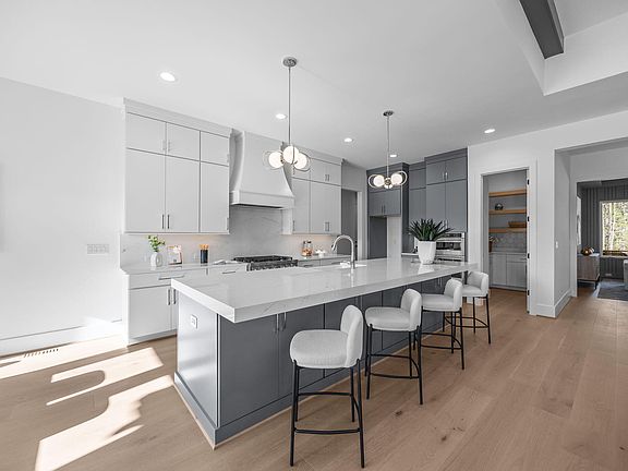 5th image of 7961 Wexford Waters Ln