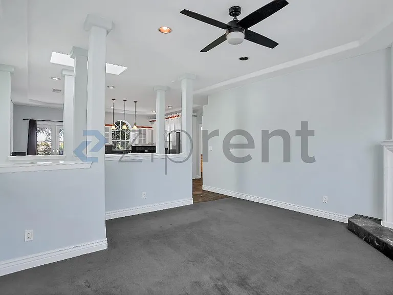 867 E Willow Ave — Photo 37